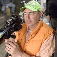 Sutradara Men in Black Takut Internet